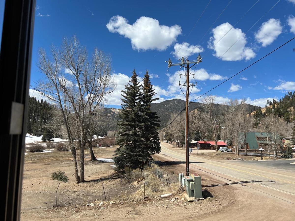 Mountain View Lodge レッドリバー エクステリア 写真