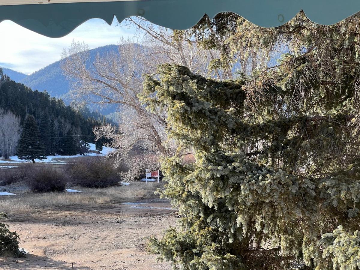 Mountain View Lodge レッドリバー エクステリア 写真