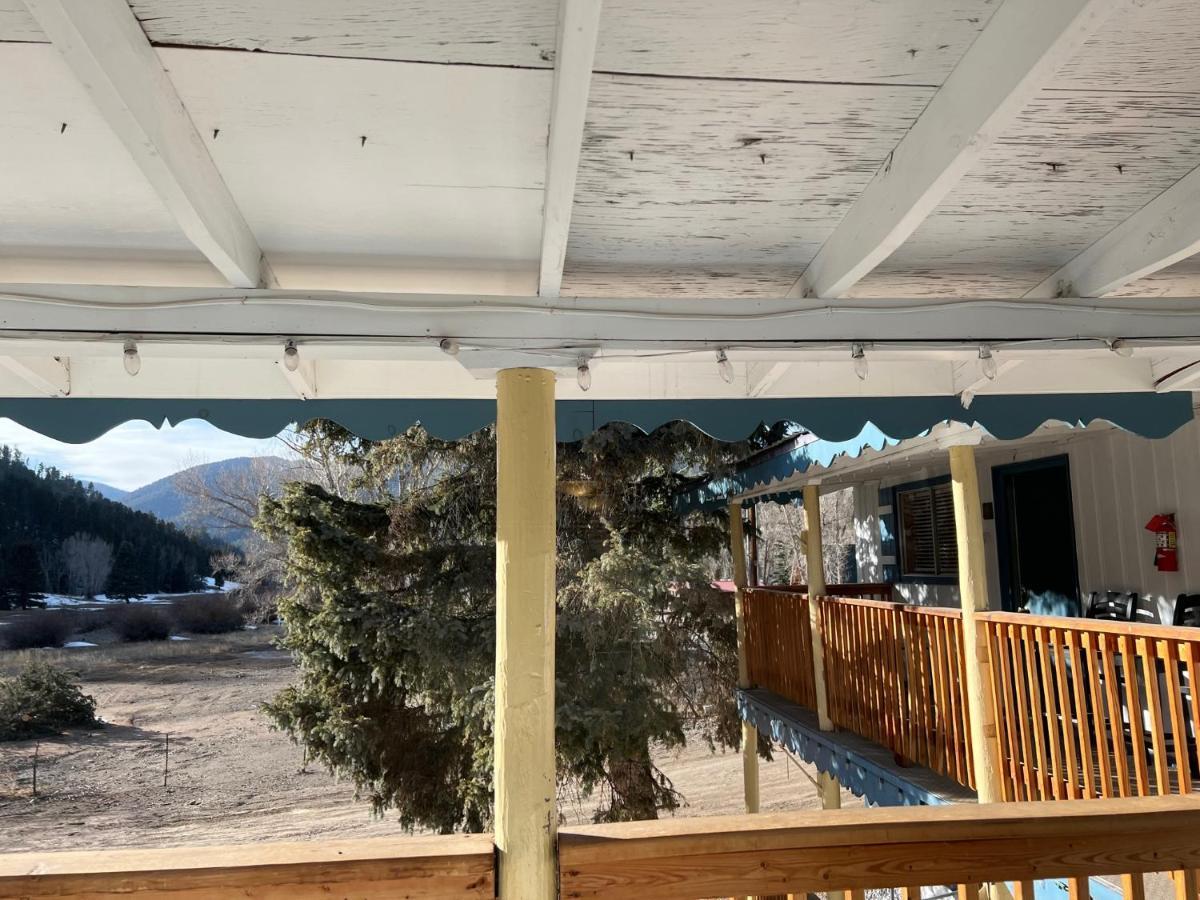 Mountain View Lodge レッドリバー エクステリア 写真