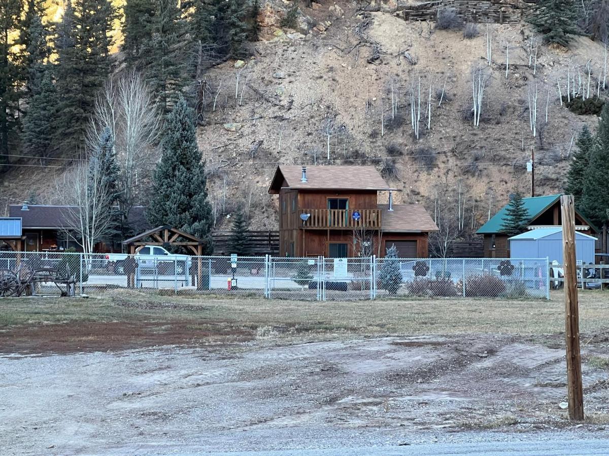 Mountain View Lodge レッドリバー エクステリア 写真